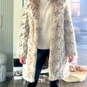 KARL LAGERFELD faux fur coat